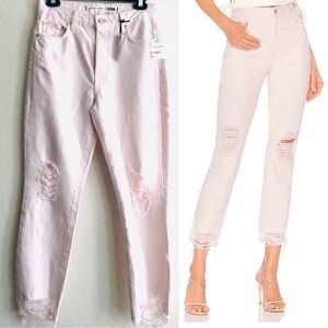 Lovers + Friends Logan High Rise Tapered Jeans
light pink color size 26